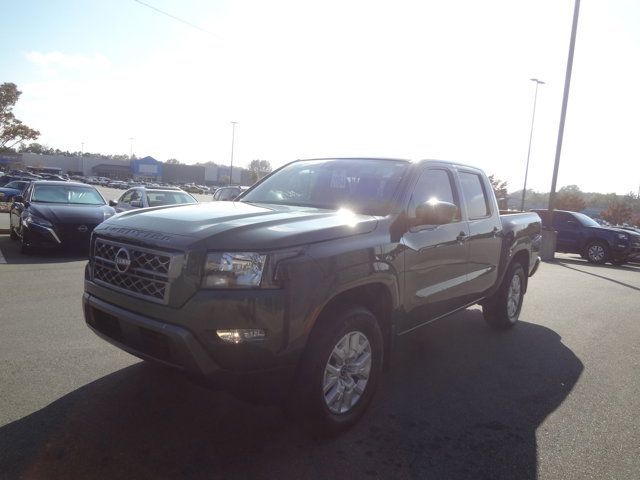 2022 Nissan Frontier SV