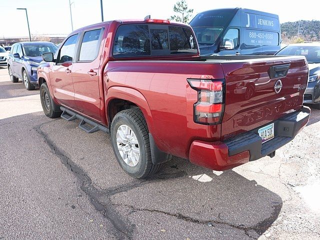 2022 Nissan Frontier SV