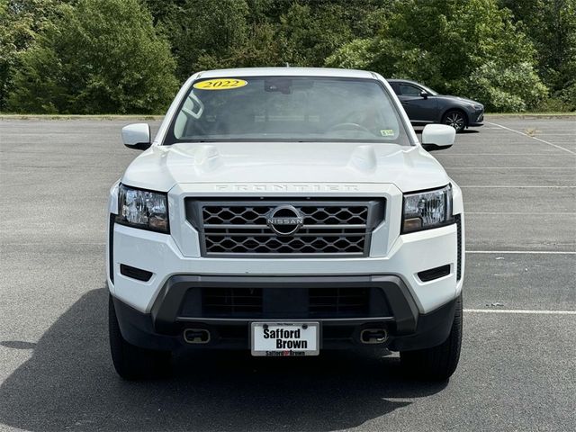 2022 Nissan Frontier SV