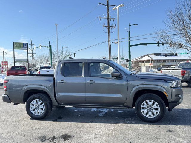 2022 Nissan Frontier SV