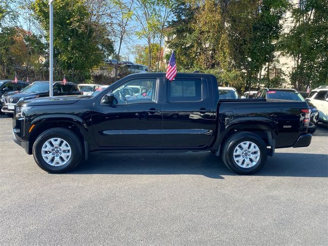 2022 Nissan Frontier SV