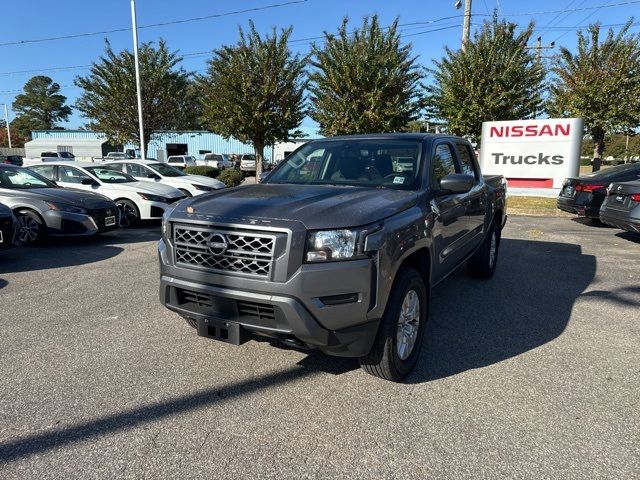 2022 Nissan Frontier SV