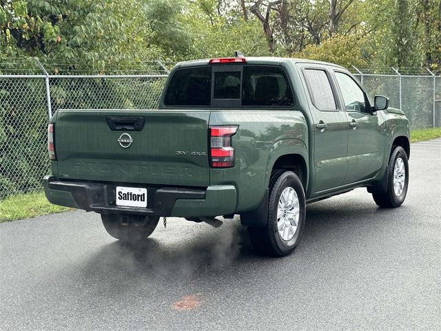 2022 Nissan Frontier SV