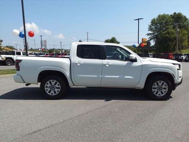 2022 Nissan Frontier SV