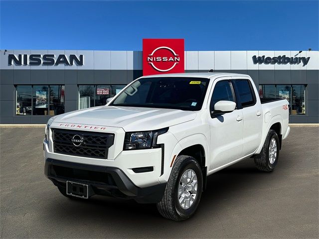 2022 Nissan Frontier SV