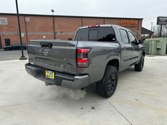 2022 Nissan Frontier SV