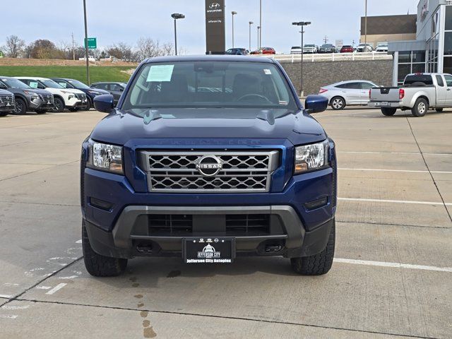 2022 Nissan Frontier SV