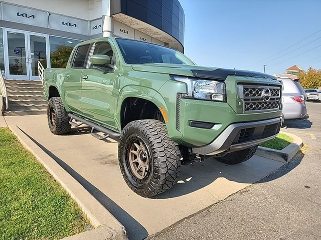 2022 Nissan Frontier SV