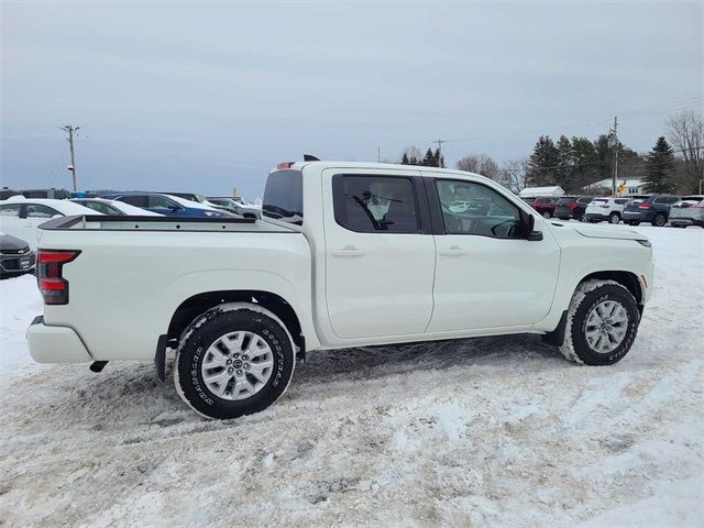 2022 Nissan Frontier SV