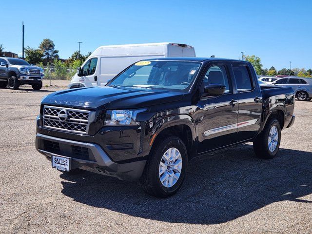 2022 Nissan Frontier SV