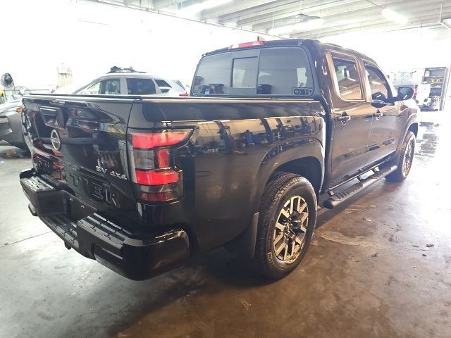 2022 Nissan Frontier SV