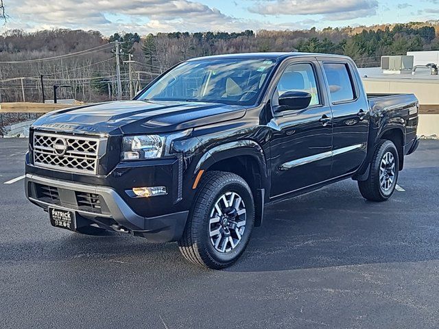 2022 Nissan Frontier SV