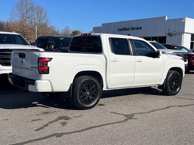 2022 Nissan Frontier SV