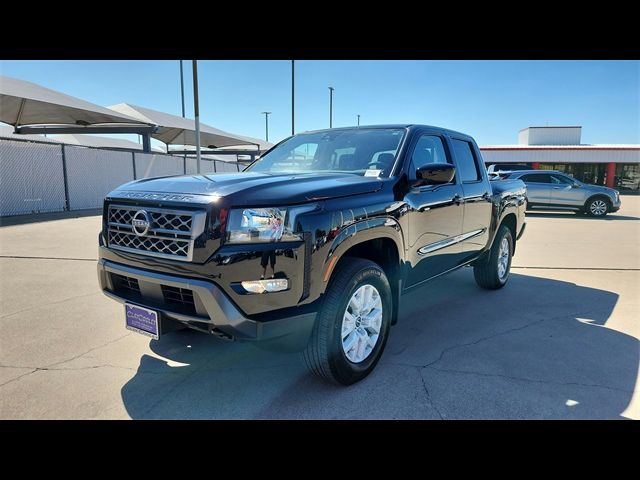 2022 Nissan Frontier SV