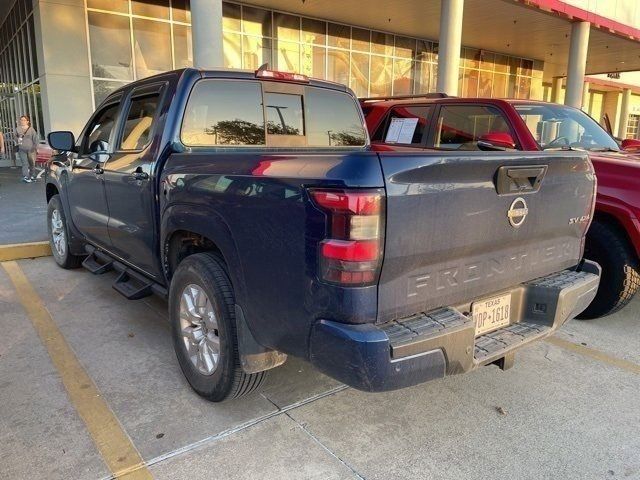 2022 Nissan Frontier SV