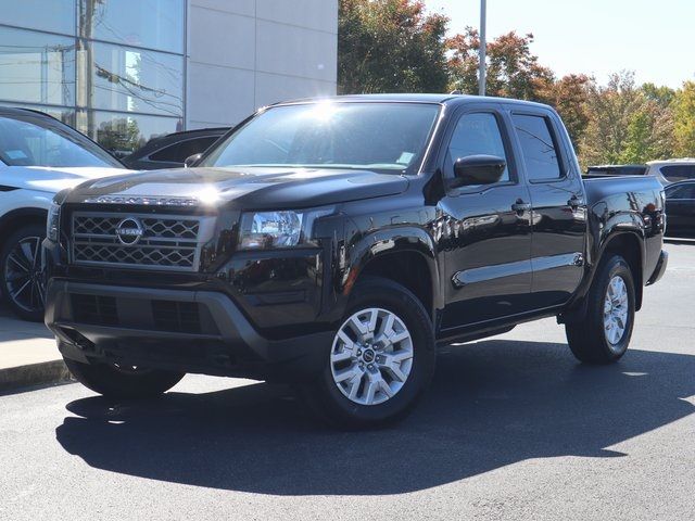 2022 Nissan Frontier SV