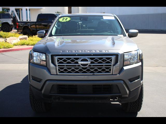 2022 Nissan Frontier SV
