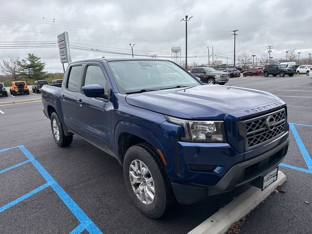 2022 Nissan Frontier SV