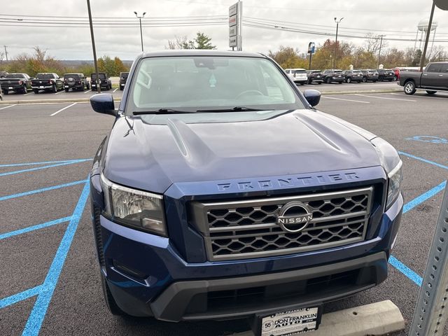 2022 Nissan Frontier SV