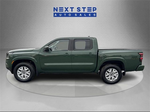 2022 Nissan Frontier SV