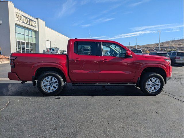 2022 Nissan Frontier SV