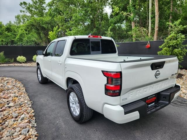 2022 Nissan Frontier SV