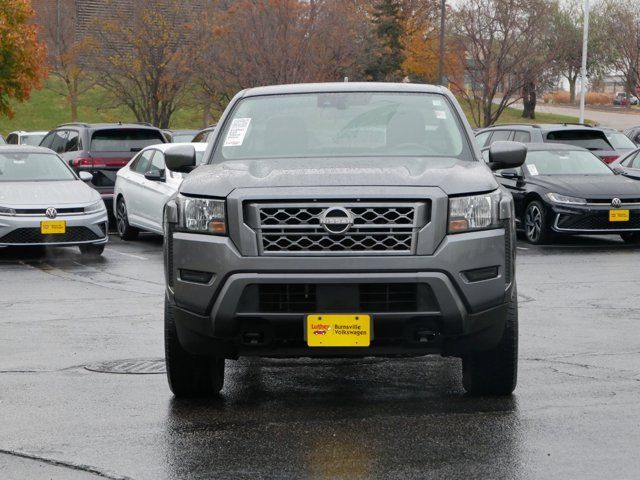 2022 Nissan Frontier SV