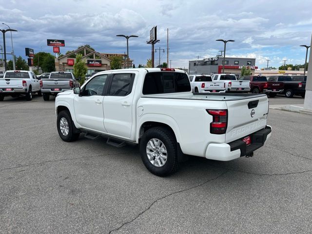 2022 Nissan Frontier SV