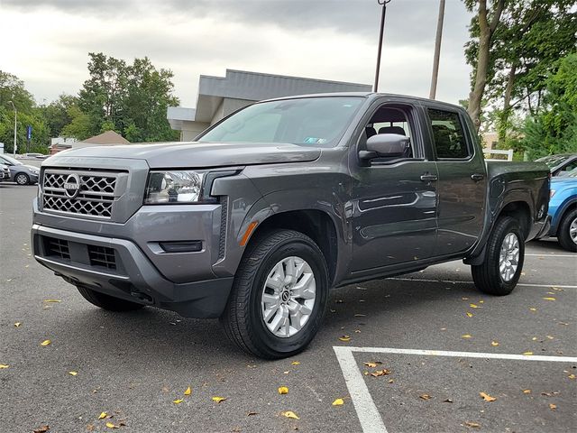 2022 Nissan Frontier SV