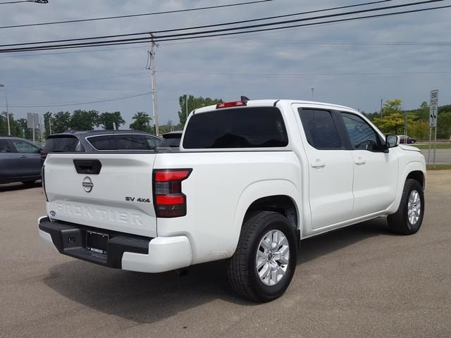 2022 Nissan Frontier SV