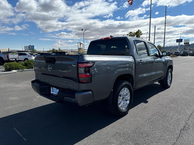 2022 Nissan Frontier SV