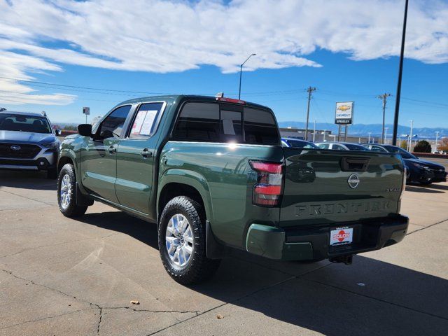 2022 Nissan Frontier SV