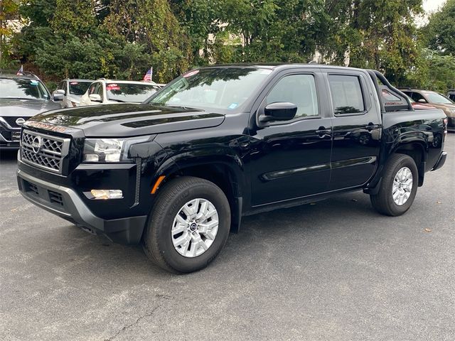 2022 Nissan Frontier SV