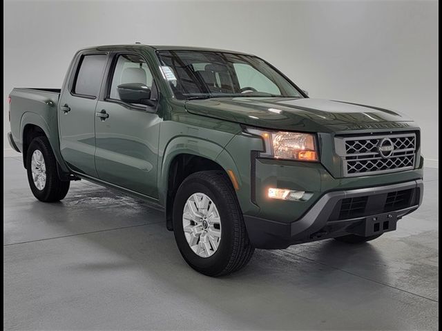 2022 Nissan Frontier SV