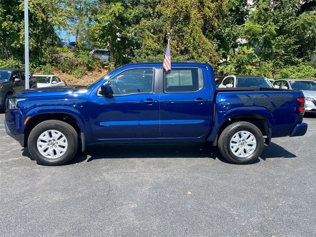 2022 Nissan Frontier SV