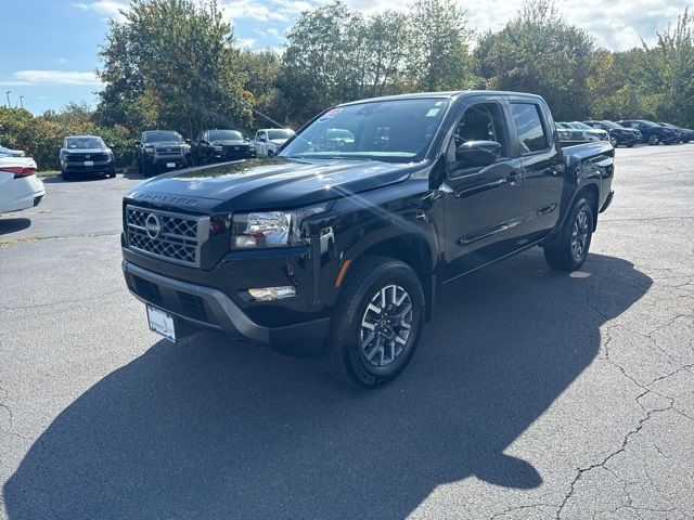 2022 Nissan Frontier SV