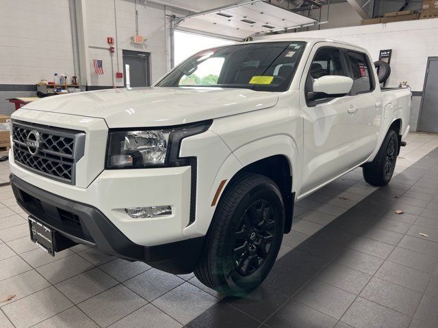 2022 Nissan Frontier SV