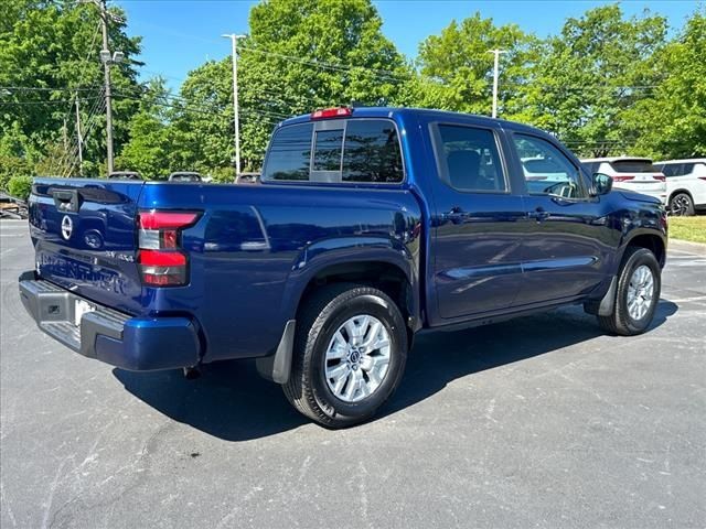 2022 Nissan Frontier SV