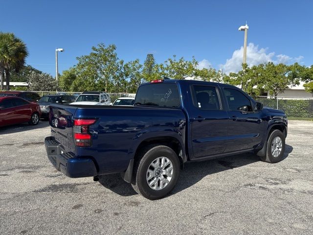 2022 Nissan Frontier SV