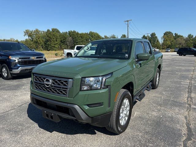 2022 Nissan Frontier SV