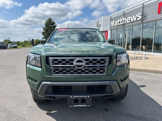 2022 Nissan Frontier SV