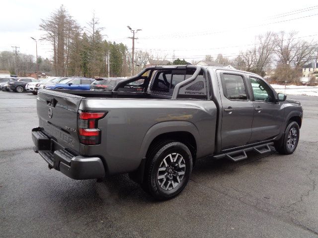 2022 Nissan Frontier SV