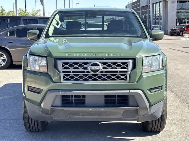 2022 Nissan Frontier SV