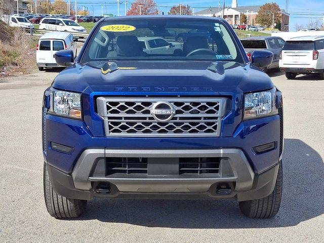 2022 Nissan Frontier SV