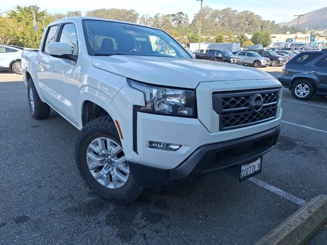 2022 Nissan Frontier SV