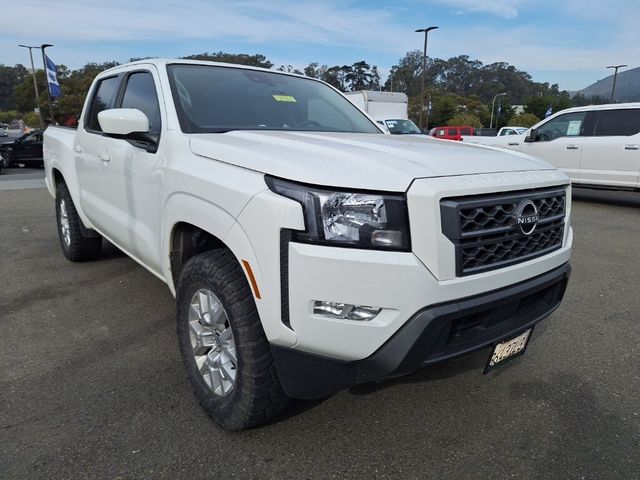 2022 Nissan Frontier SV