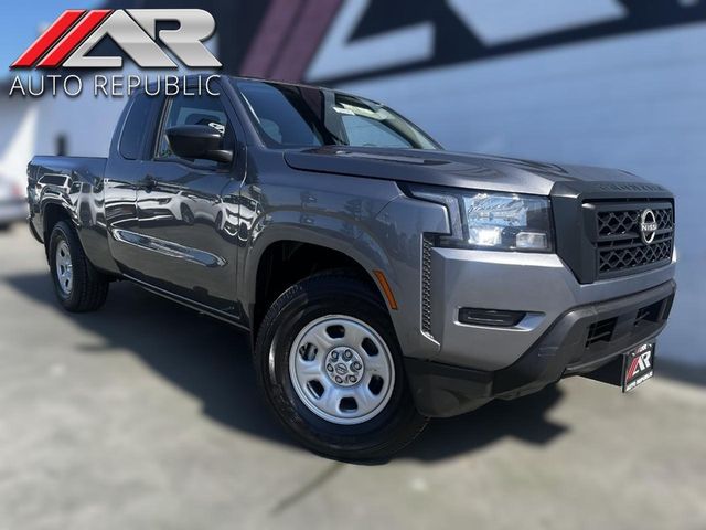 2022 Nissan Frontier S