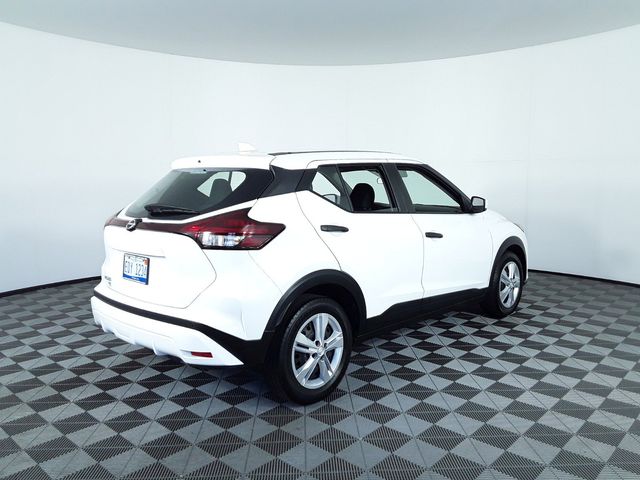 2022 Nissan Kicks S