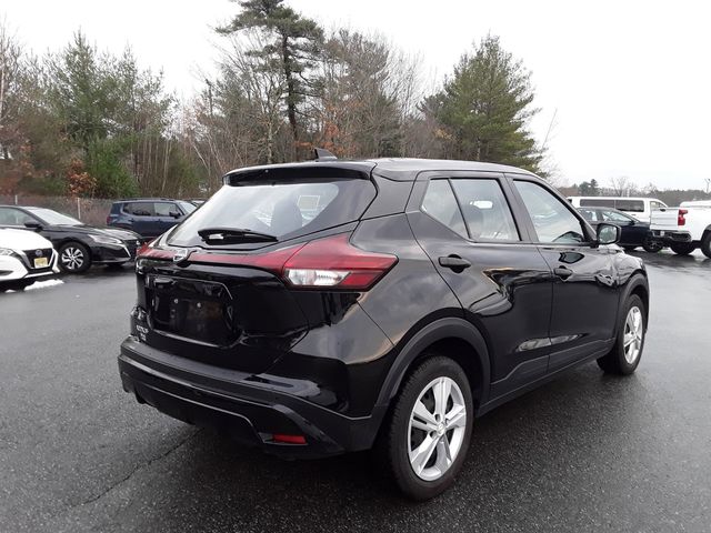 2022 Nissan Kicks S