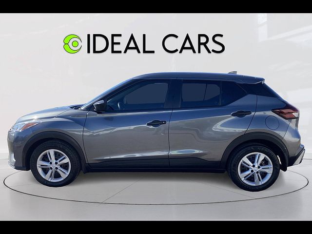 2022 Nissan Kicks S